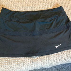 NIKE tennis skirt (Large)